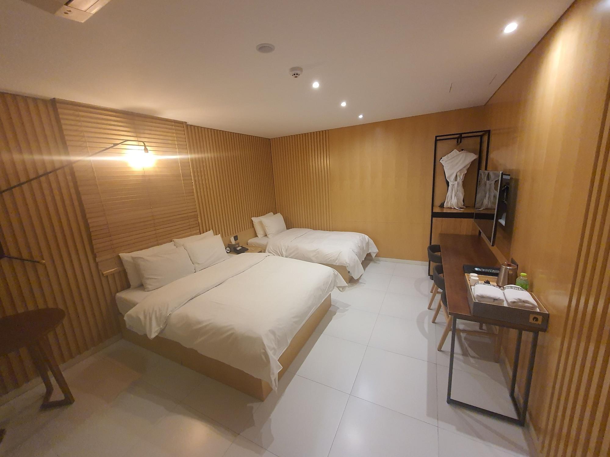 Hotel The Designers Kondae Seoul Exterior photo